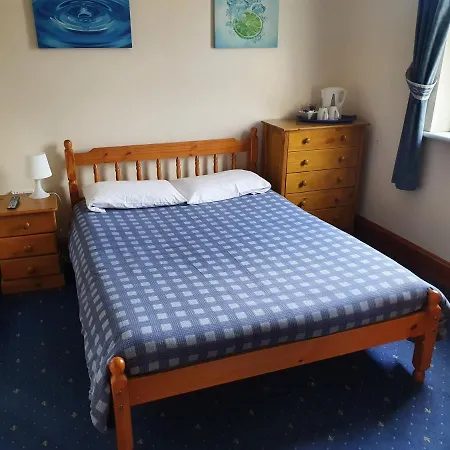Whitehouse Guestrooms בריסטול